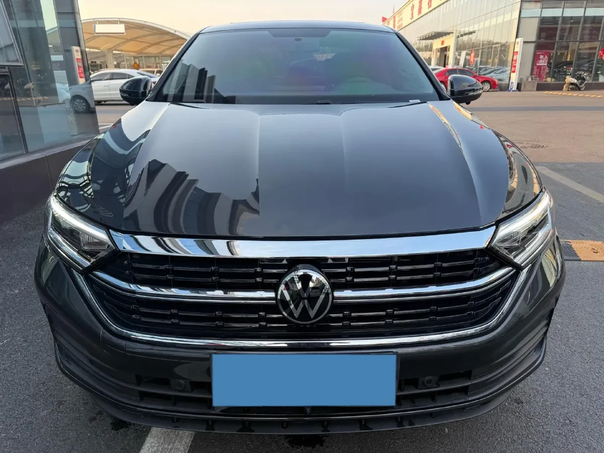 2025 Volkswagen Sagitar 1.5T 160HP L4 7DCT,autocango,china used car exporter,china ev exporter,chinese used car exporter,chinese used ev exporter