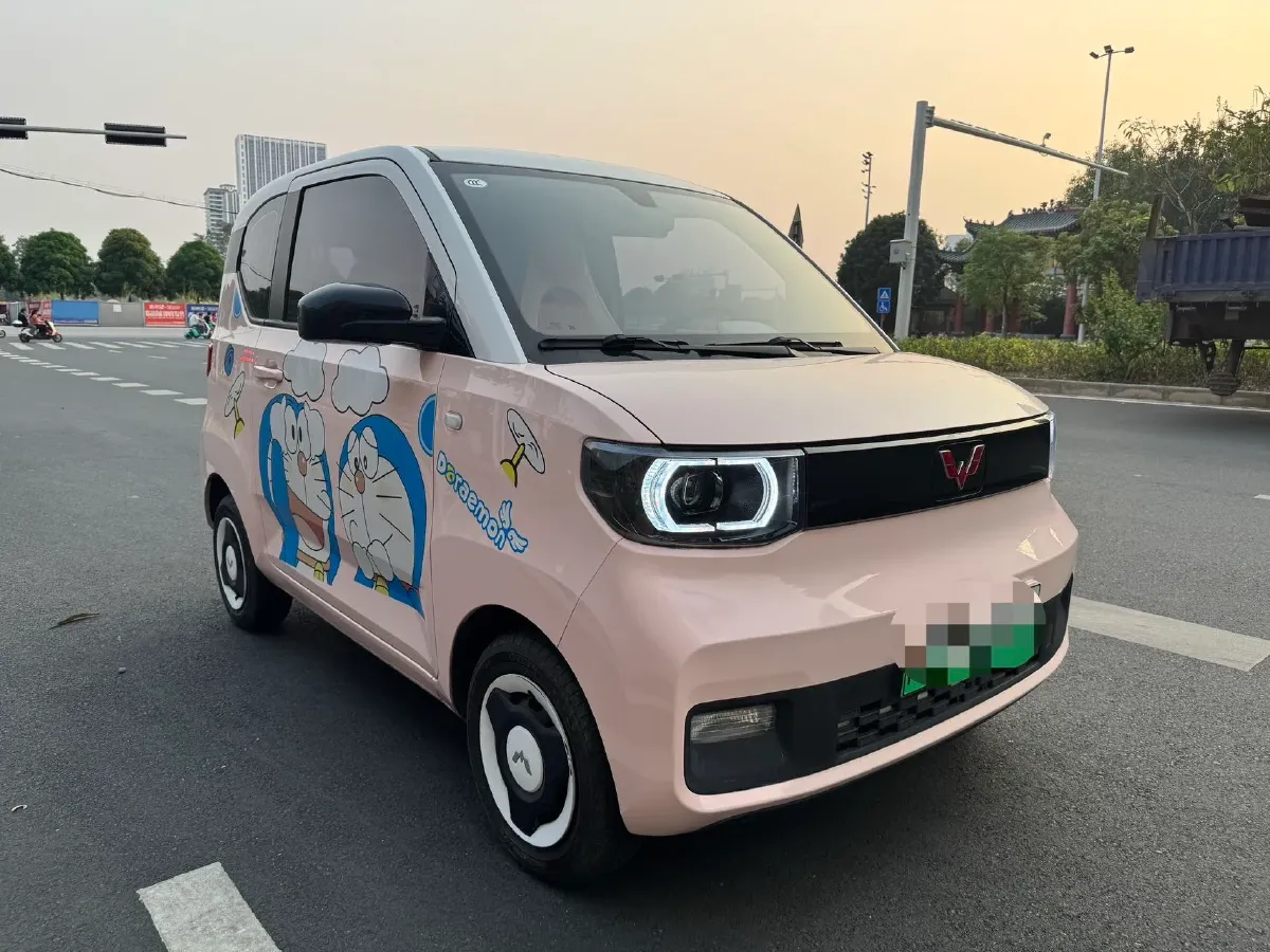 2021 WuLing HongGuang MINI EV BEV 13.9KWH,autocango,china used car exporter,china ev exporter,chinese used car exporter,chinese used ev exporter