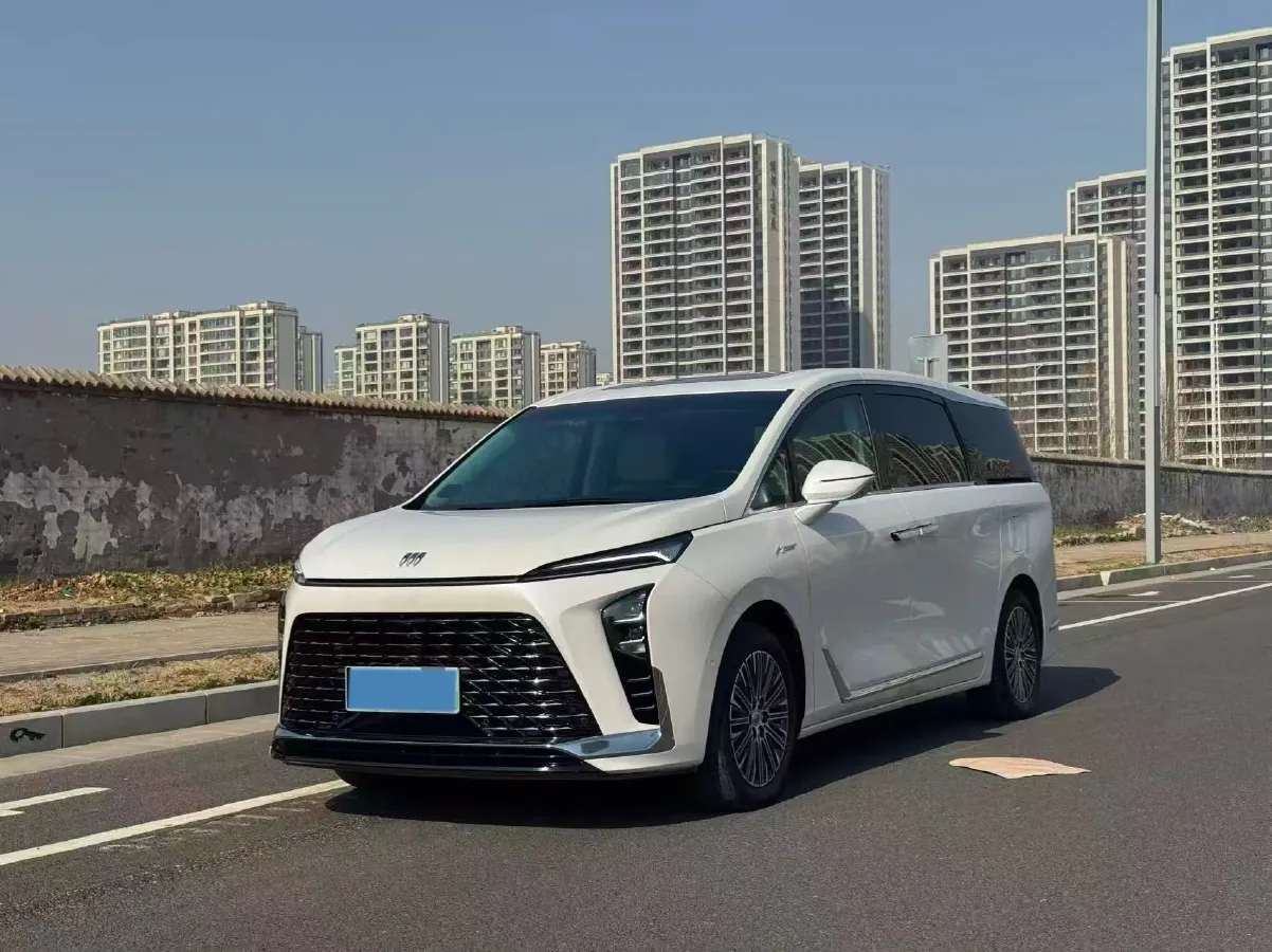 2024 Buick GL8 1.5T 180HP L4 2DHT PHEV 24.4KWH,autocango,china used car exporter,china ev exporter,chinese used car exporter,chinese used ev exporter