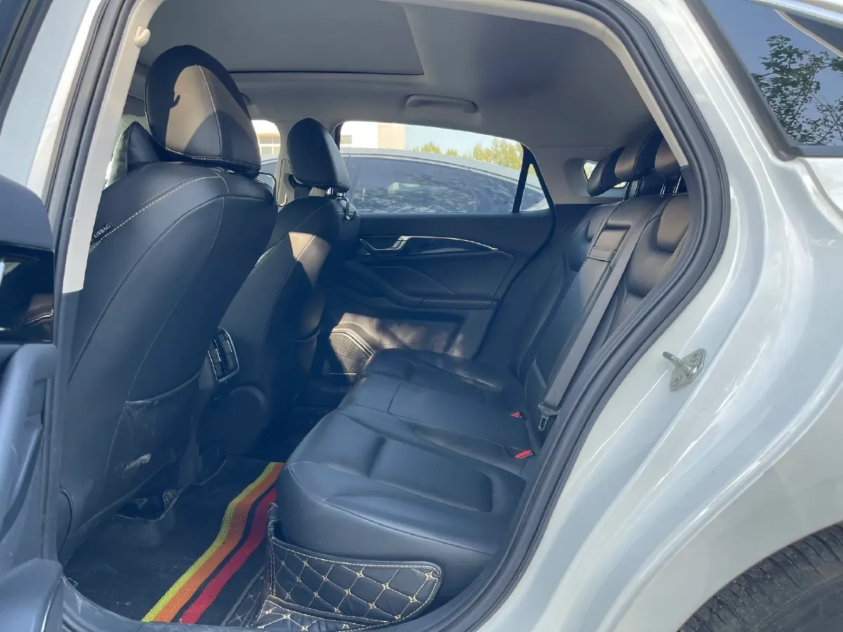 2021 Bestune B70 1.5T 169HP L4 7DCT,autocango,china used car exporter,china ev exporter,chinese used car exporter,chinese used ev exporter