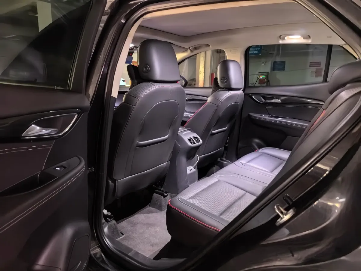 2022 Buick EnvisionS 2.0T 237HP L4 9AT,autocango,china used car exporter,china ev exporter,chinese used car exporter,chinese used ev exporter