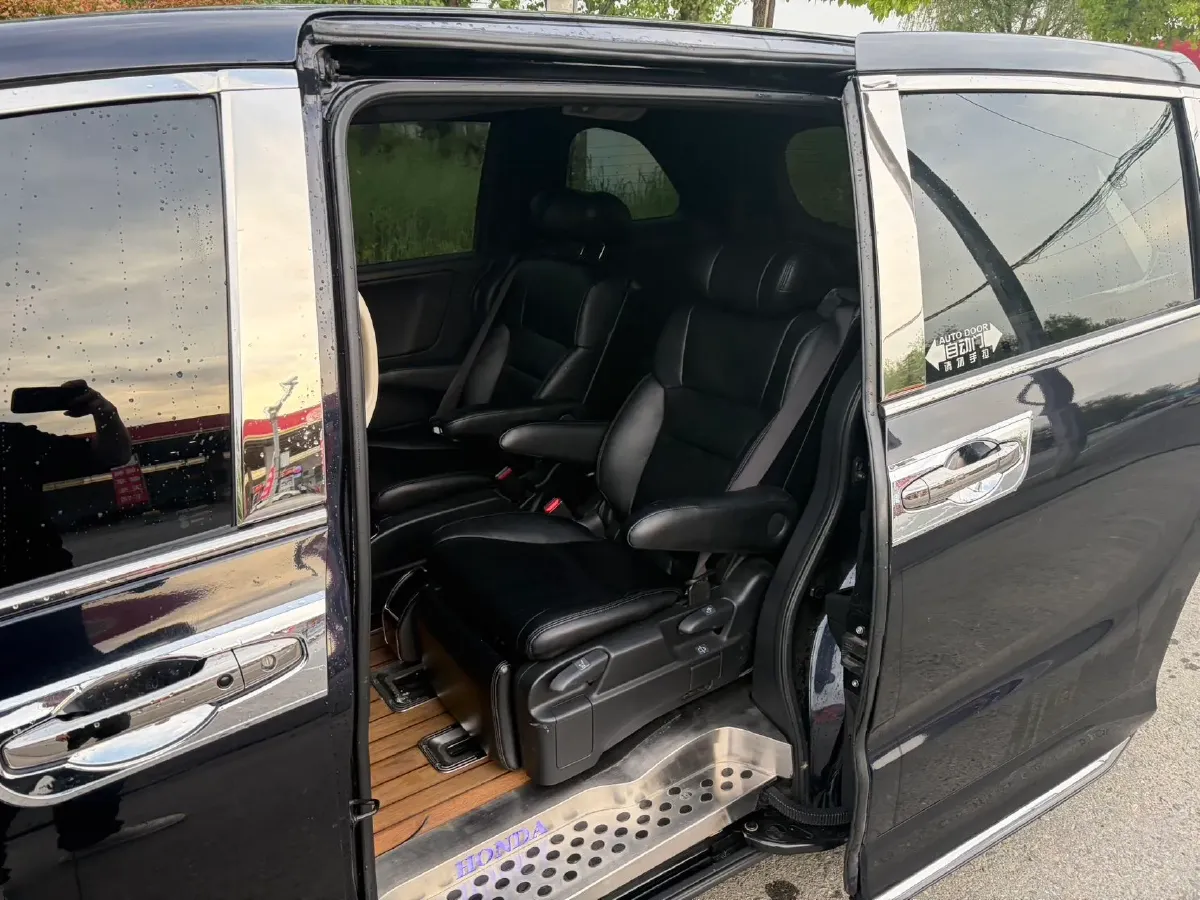 2019 Honda Odyssey 2.0L 146HP L4 E-CVT Hybrid,autocango,china used car exporter,china ev exporter,chinese used car exporter,chinese used ev exporter