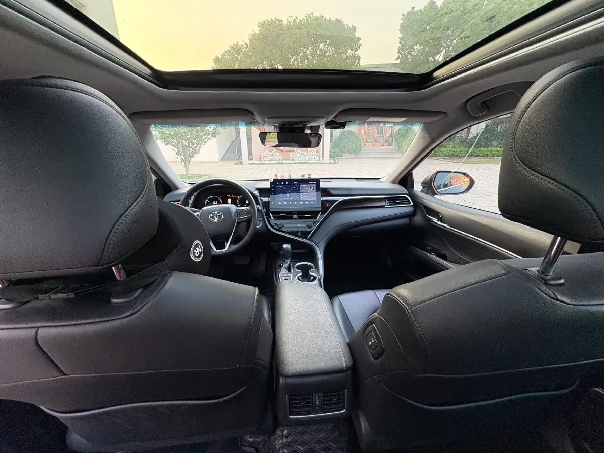 2023 Toyota Camry 2.5L 178HP L4 E-CVT Hybrid,autocango,china used car exporter,china ev exporter,chinese used car exporter,chinese used ev exporter