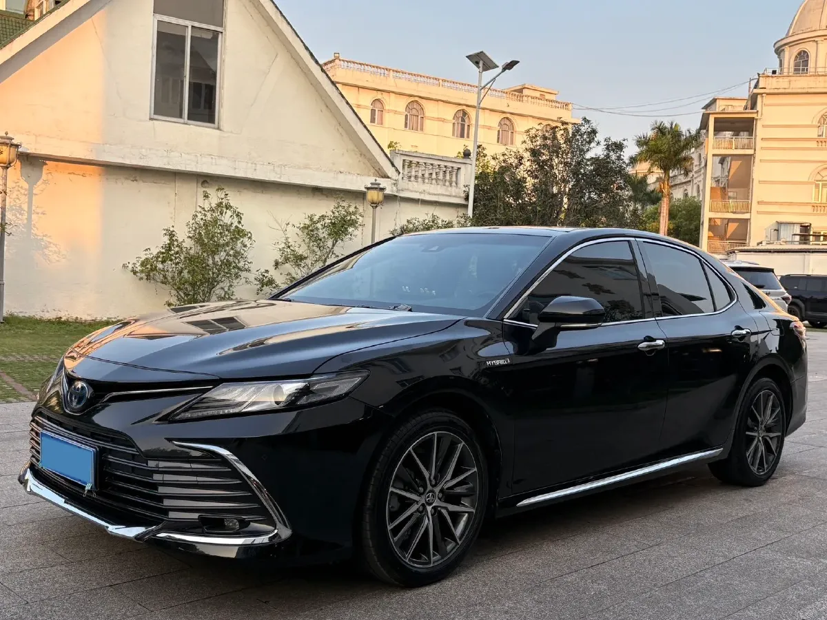 2023 Toyota Camry 2.5L 178HP L4 E-CVT Hybrid,autocango,china used car exporter,china ev exporter,chinese used car exporter,chinese used ev exporter