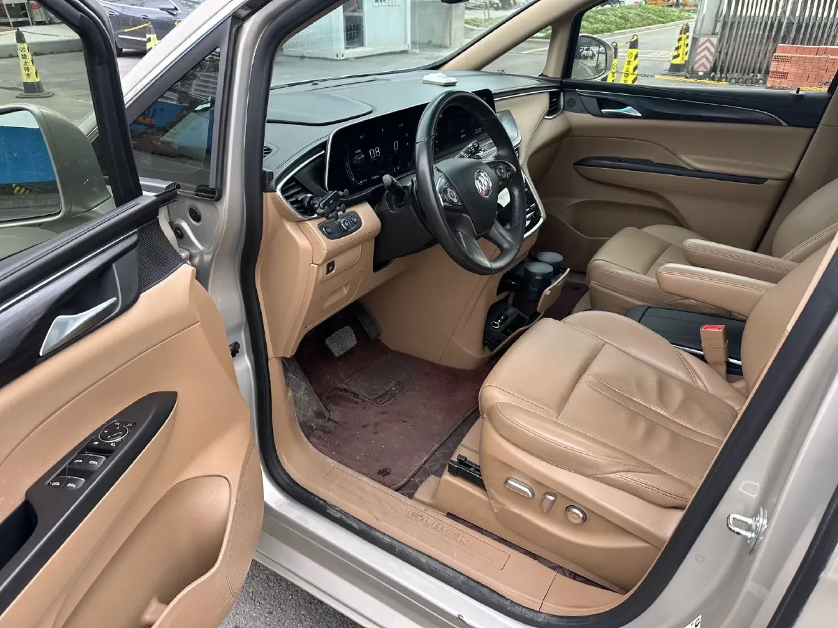 2021 Buick GL8 2.0T 237HP L4 9AT,autocango,china used car exporter,china ev exporter,chinese used car exporter,chinese used ev exporter