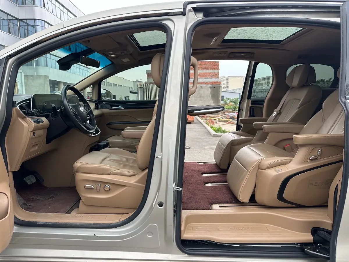 2021 Buick GL8 2.0T 237HP L4 9AT,autocango,china used car exporter,china ev exporter,chinese used car exporter,chinese used ev exporter