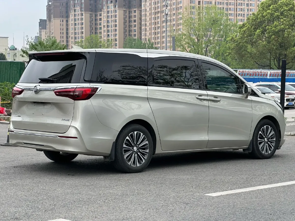 2021 Buick GL8 2.0T 237HP L4 9AT,autocango,china used car exporter,china ev exporter,chinese used car exporter,chinese used ev exporter