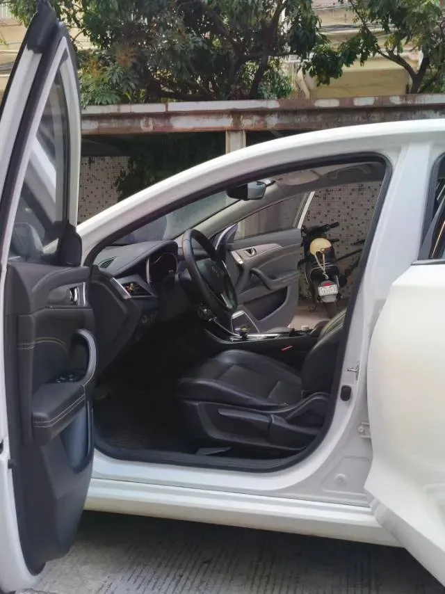 2019 ChangAn Eado BEV 52.56KWH,autocango,china used car exporter,china ev exporter,chinese used car exporter,chinese used ev exporter