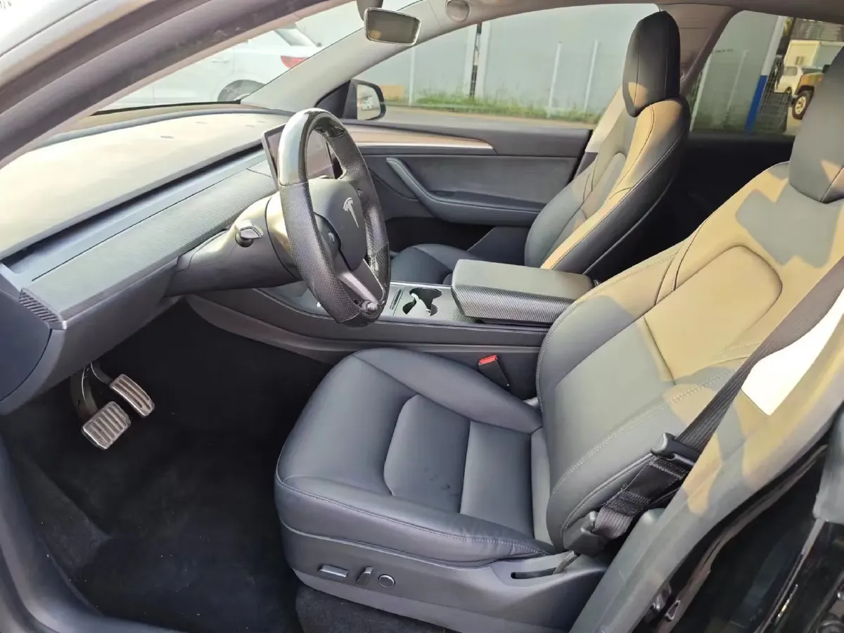 2021 Tesla Model Y BEV 60KWH,autocango,china used car exporter,china ev exporter,chinese used car exporter,chinese used ev exporter