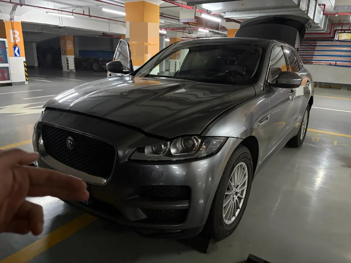 2018 Jaguar F-PACE 2.0T 250HP L4 8AT,autocango,china used car exporter,china ev exporter,chinese used car exporter,chinese used ev exporter