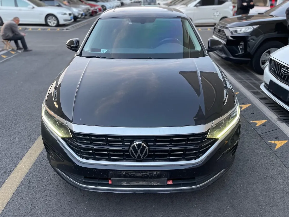 2022 Skoda Kodiak GT 2.0T 186HP L4 7DCT,autocango,china used car exporter,china ev exporter,chinese used car exporter,chinese used ev exporter