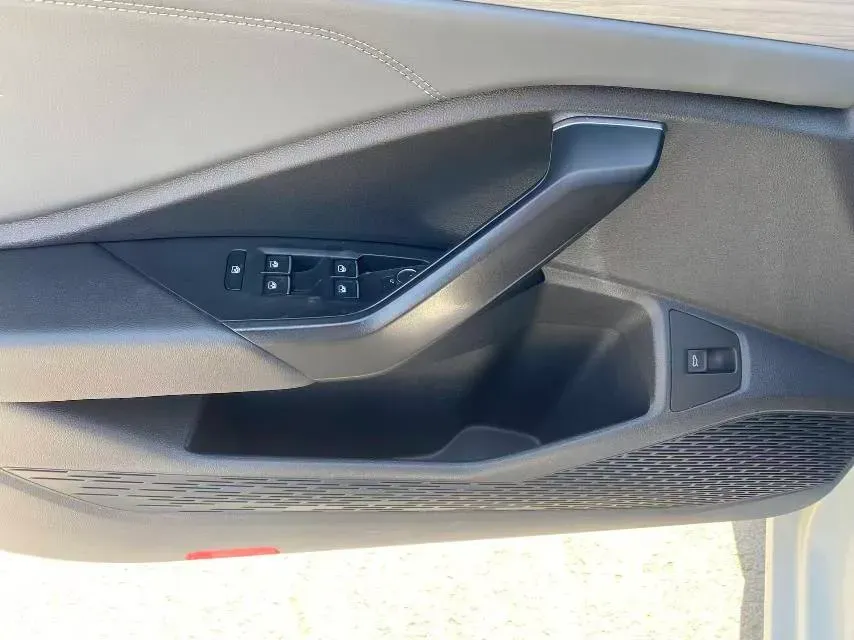 2023 Volkswagen Sagitar 1.4T 150HP L4 7DCT,autocango,china used car exporter,china ev exporter,chinese used car exporter,chinese used ev exporter