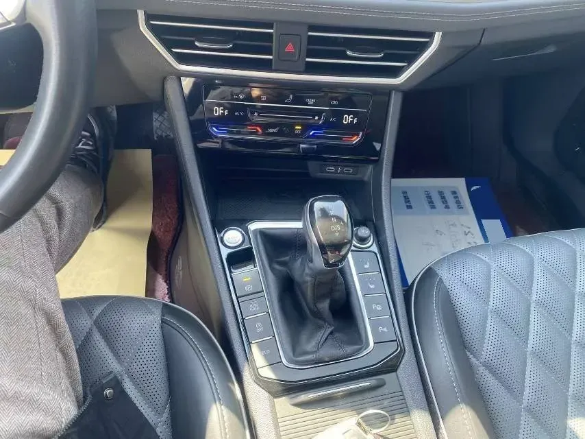 2023 Volkswagen Sagitar 1.4T 150HP L4 7DCT,autocango,china used car exporter,china ev exporter,chinese used car exporter,chinese used ev exporter