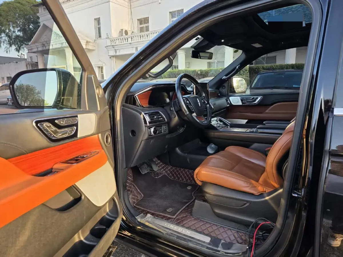 2018 Lincoln Navigator 3.5T 415HP V6 10AT,autocango,china used car exporter,china ev exporter,chinese used car exporter,chinese used ev exporter