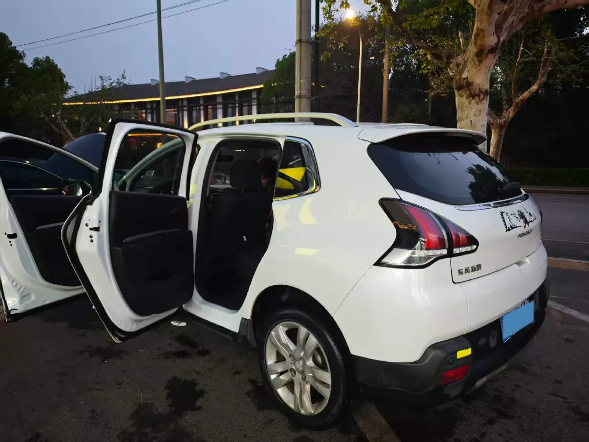 2016 Peugeot 3008 1.6T 167HP L4 6AT,autocango,china used car exporter,china ev exporter,chinese used car exporter,chinese used ev exporter