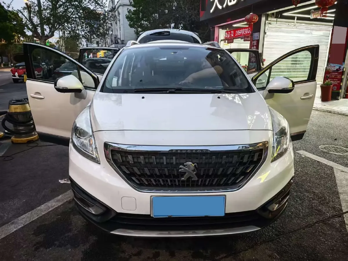 2016 Peugeot 3008 1.6T 167HP L4 6AT,autocango,china used car exporter,china ev exporter,chinese used car exporter,chinese used ev exporter