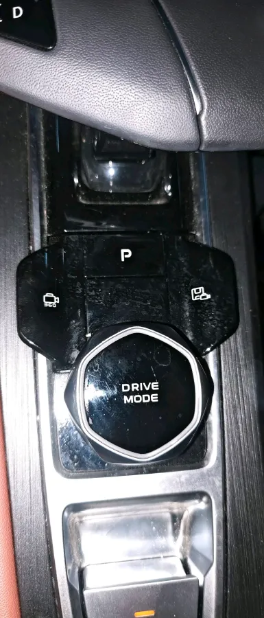 2024 ChangAn CS75 Plus 1.5T 188HP L4 8AT,autocango,china used car exporter,china ev exporter,chinese used car exporter,chinese used ev exporter