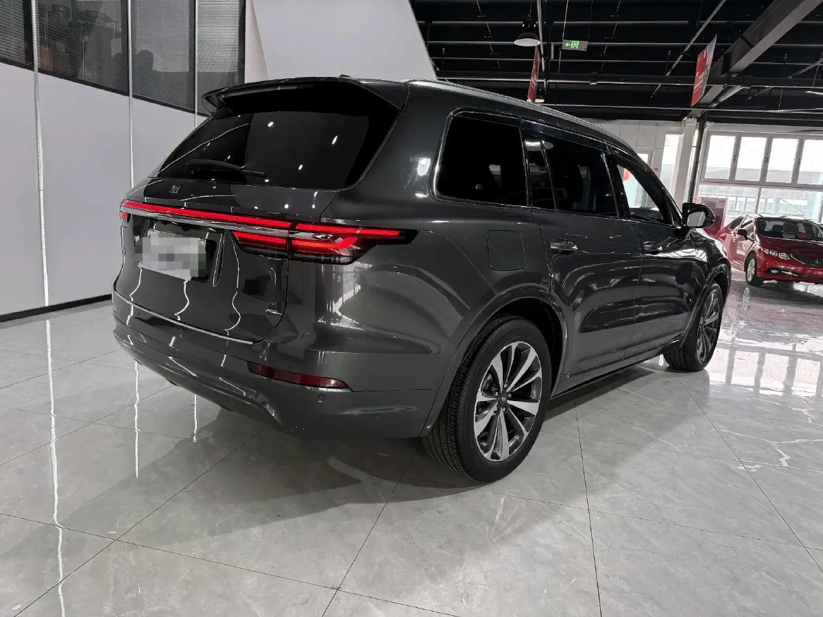 2020 Li ONE Range Extended 131HP REEV 40.5KWH,autocango,china used car exporter,china ev exporter,chinese used car exporter,chinese used ev exporter