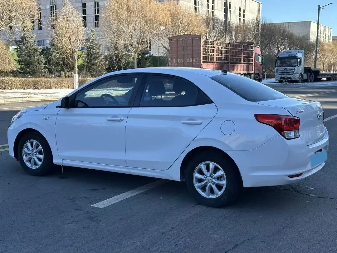 2020 Hyundai Reina 1.4L 95HP L4 5MT,autocango,china used car exporter,china ev exporter,chinese used car exporter,chinese used ev exporter