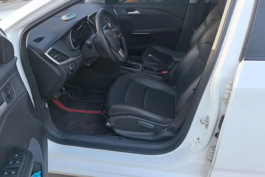 2019 Chevrolet Monza 1.0T 125HP L3 6DCT,autocango,china used car exporter,china ev exporter,chinese used car exporter,chinese used ev exporter