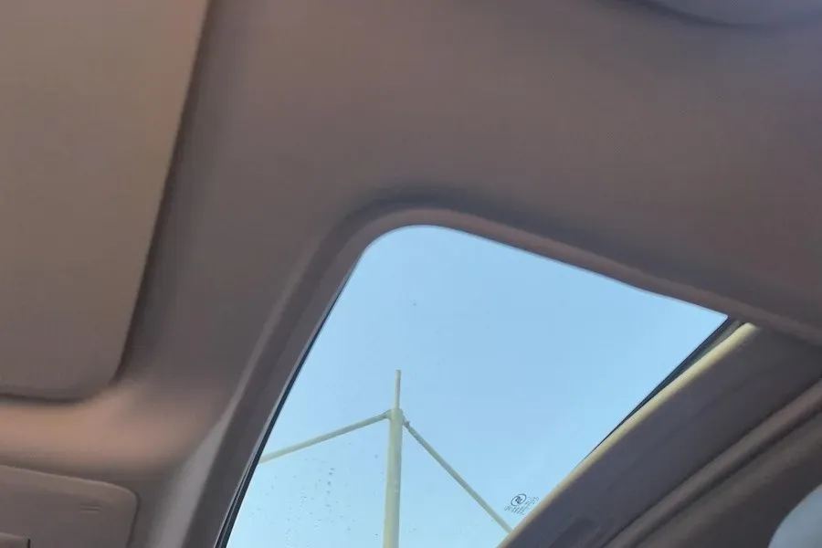 2019 Chevrolet Monza 1.0T 125HP L3 6DCT,autocango,china used car exporter,china ev exporter,chinese used car exporter,chinese used ev exporter