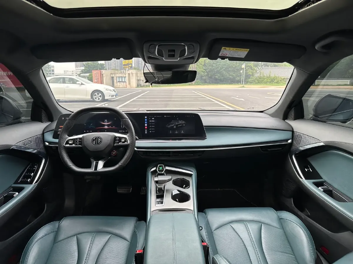 2023 MG 7 1.5T 188HP L4 7DCT,autocango,china used car exporter,china ev exporter,chinese used car exporter,chinese used ev exporter