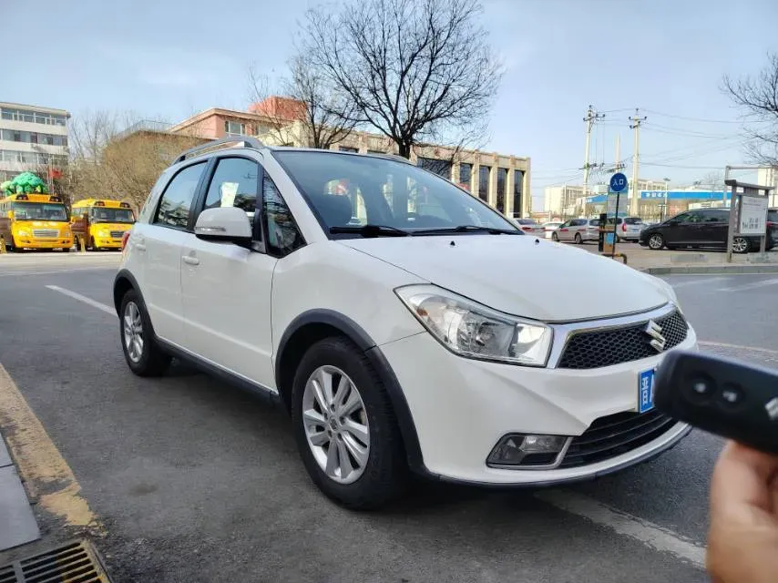 2012 JMC YuHu 7 2.4L 136HP L4 5MT,autocango,china used car exporter,china ev exporter,chinese used car exporter,chinese used ev exporter