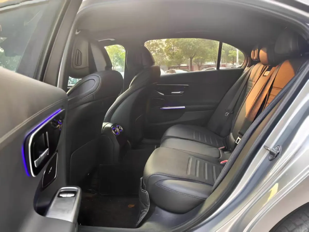 2023 Mercedes-Benz C Class 1.5T 204HP L4 9AT,autocango,china used car exporter,china ev exporter,chinese used car exporter,chinese used ev exporter