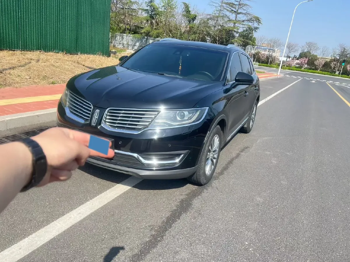 2017 Lincoln MKX 2.0T 253HP L4 6AT,autocango,china used car exporter,china ev exporter,chinese used car exporter,chinese used ev exporter