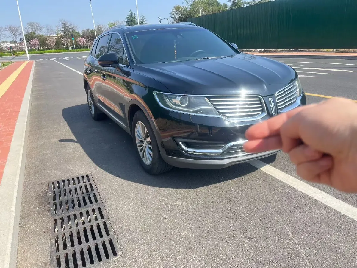 2017 Lincoln MKX 2.0T 253HP L4 6AT,autocango,china used car exporter,china ev exporter,chinese used car exporter,chinese used ev exporter