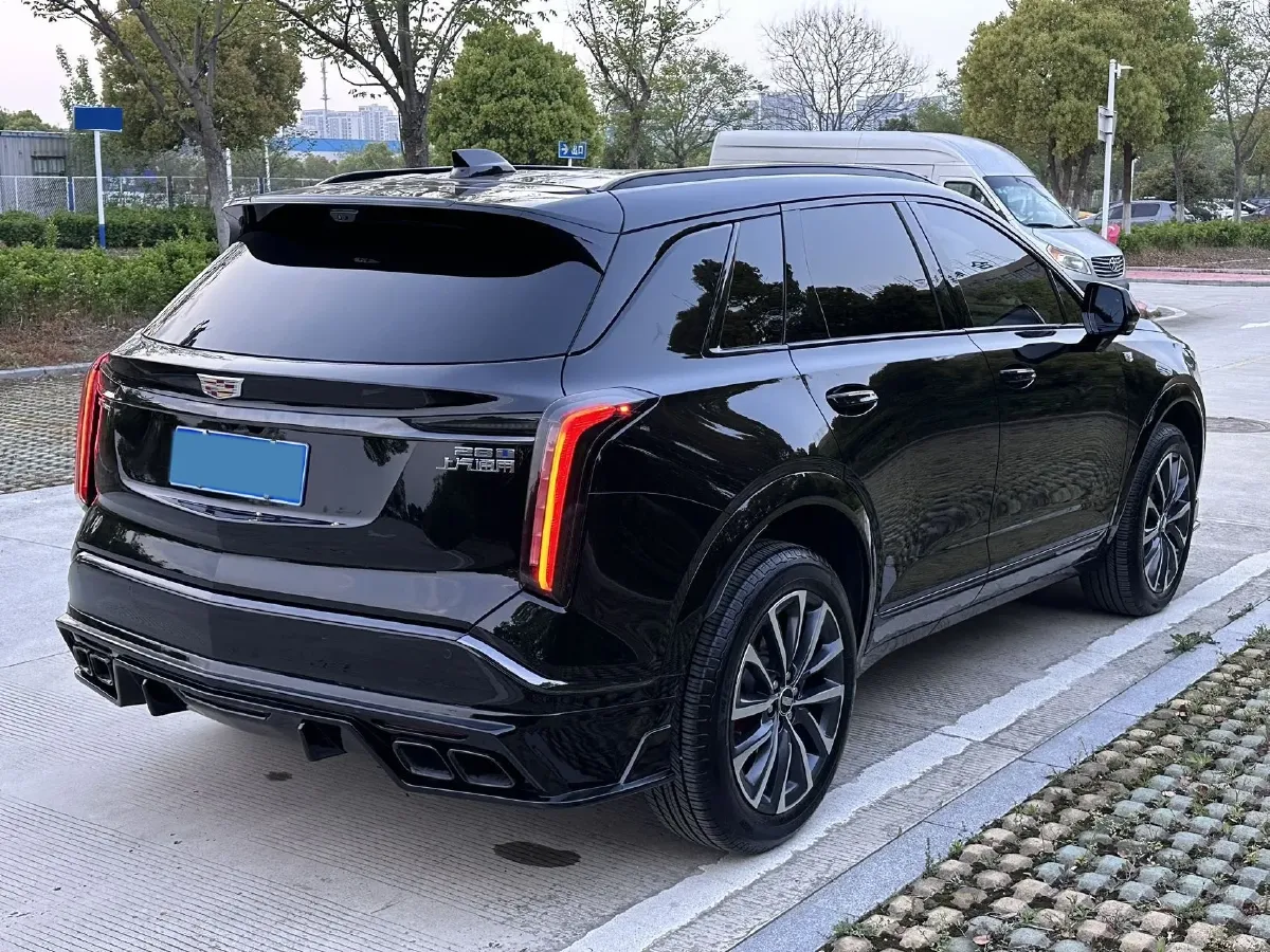2025 Cadillac XT5 2.0T 237HP L4 9AT,autocango,china used car exporter,china ev exporter,chinese used car exporter,chinese used ev exporter