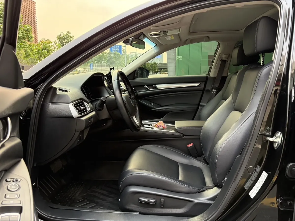 2018 Honda Accord 1.5T 194HP L4 CVT,autocango,china used car exporter,china ev exporter,chinese used car exporter,chinese used ev exporter