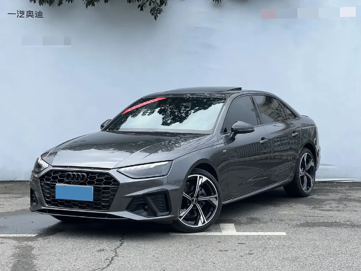 2024 Audi A4L 2.0T 190HP L4 7DCT,autocango,china used car exporter,china ev exporter,chinese used car exporter,chinese used ev exporter