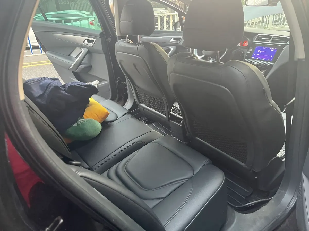 2016 DS 5LS 1.6T 167HP L4 6AT,autocango,china used car exporter,china ev exporter,chinese used car exporter,chinese used ev exporter