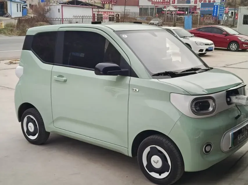 2024 WuLing HongGuang MINI EV BEV 17.3KWH,autocango,china used car exporter,china ev exporter,chinese used car exporter,chinese used ev exporter