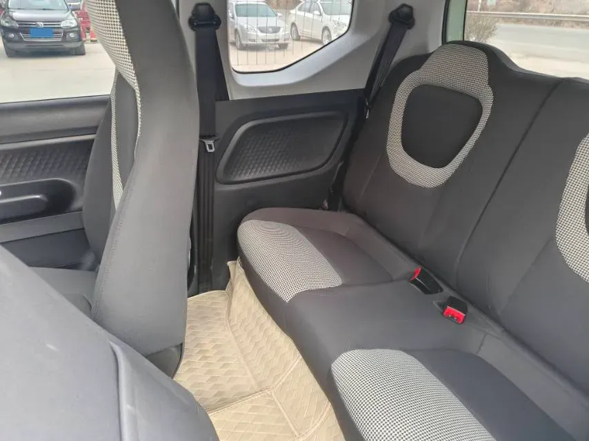 2024 WuLing HongGuang MINI EV BEV 17.3KWH,autocango,china used car exporter,china ev exporter,chinese used car exporter,chinese used ev exporter