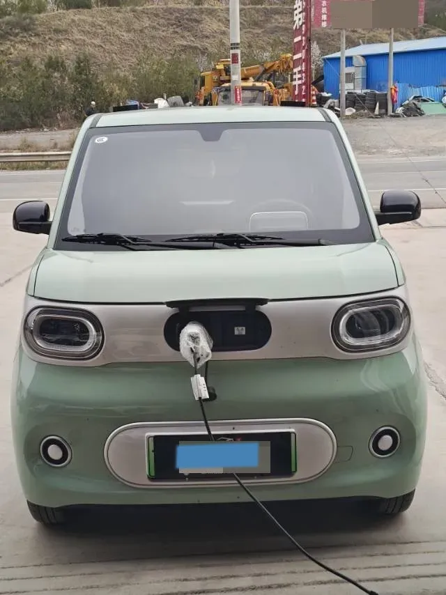 2024 WuLing HongGuang MINI EV BEV 17.3KWH,autocango,china used car exporter,china ev exporter,chinese used car exporter,chinese used ev exporter
