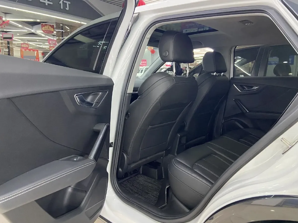 2022 Audi Q2L 1.4T 150HP L4 7DCT,autocango,china used car exporter,china ev exporter,chinese used car exporter,chinese used ev exporter