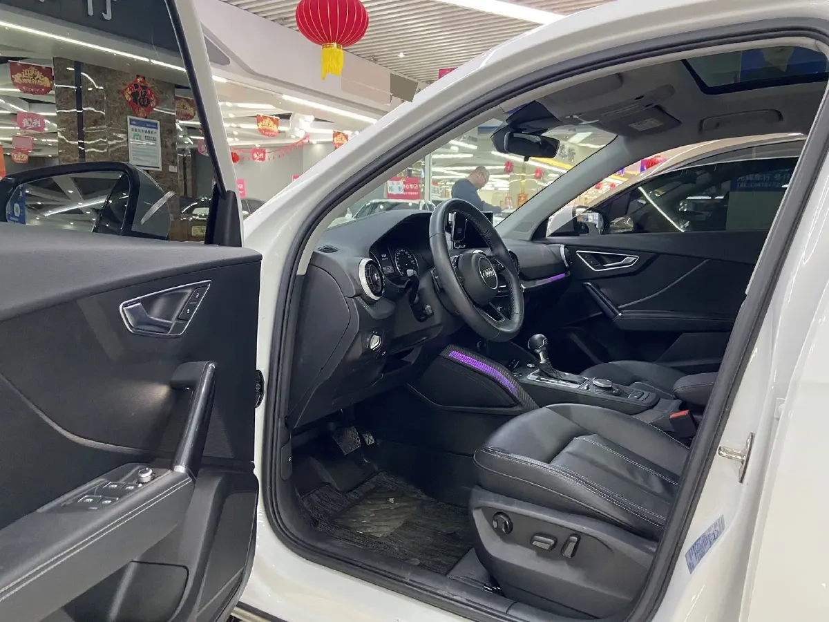 2022 Audi Q2L 1.4T 150HP L4 7DCT,autocango,china used car exporter,china ev exporter,chinese used car exporter,chinese used ev exporter