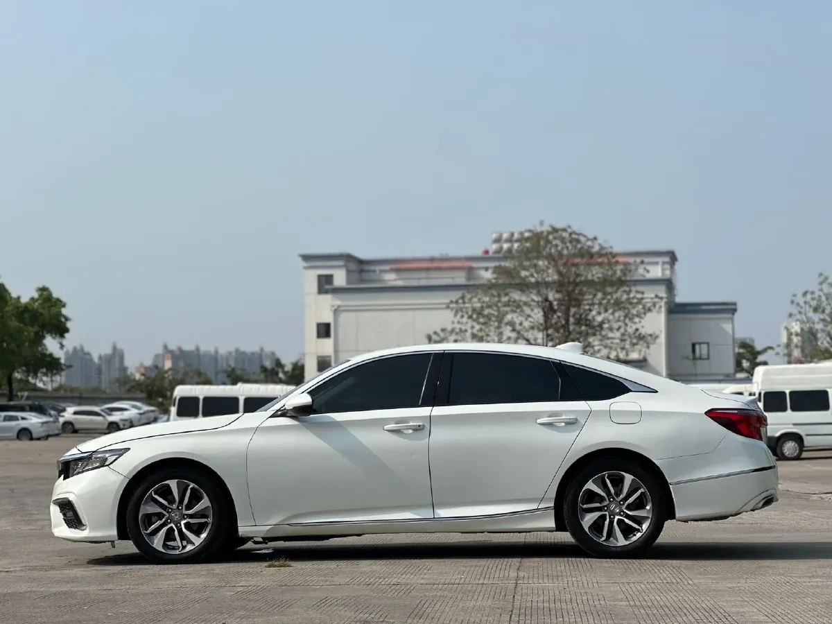 2019 Honda Inspire 1.5T 194HP L4 CVT,autocango,china used car exporter,china ev exporter,chinese used car exporter,chinese used ev exporter