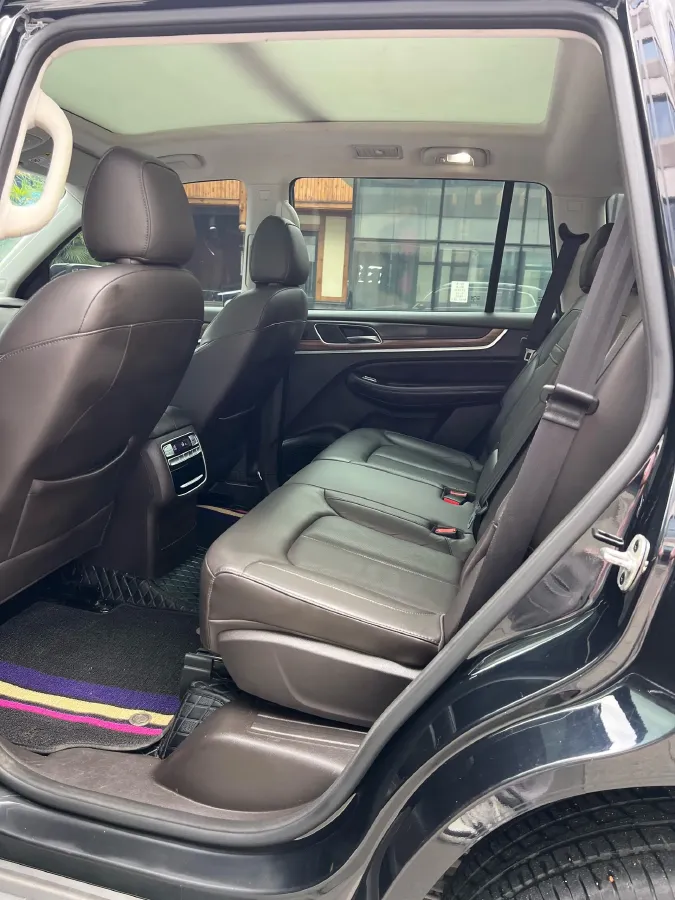 2019 Roewe RX8 2.0T 222HP L4 6AT,autocango,china used car exporter,china ev exporter,chinese used car exporter,chinese used ev exporter