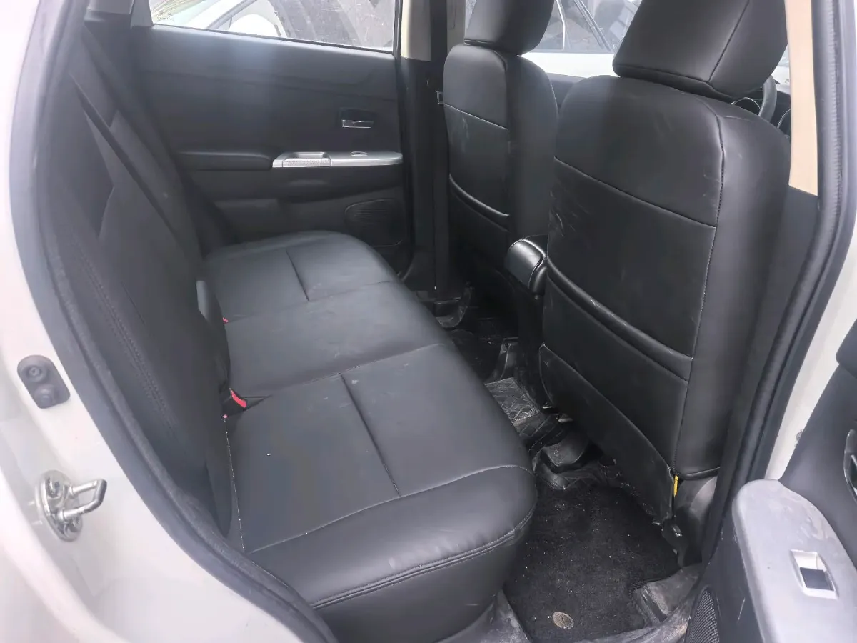 2016 Mitsubishi ASX 2.0L 167HP L4 CVT,autocango,china used car exporter,china ev exporter,chinese used car exporter,chinese used ev exporter