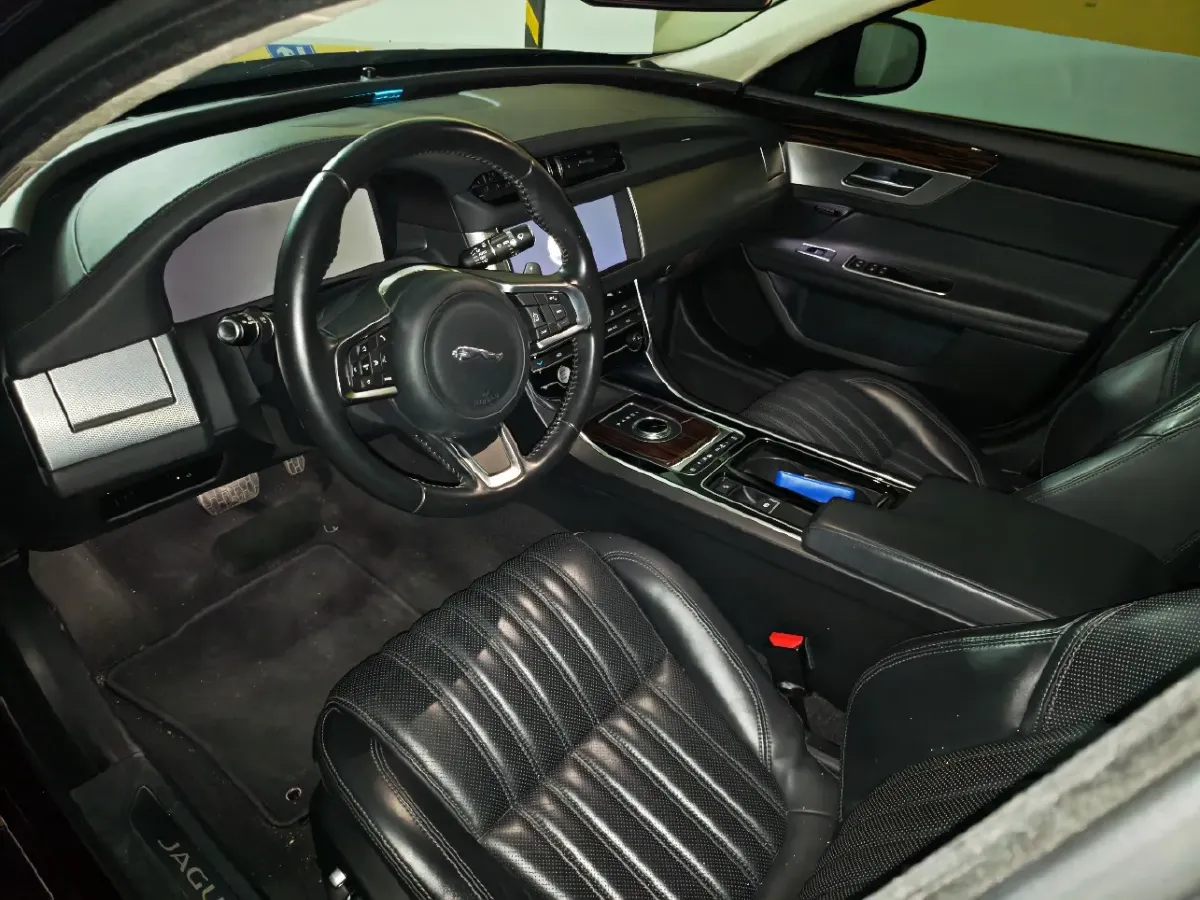 2018 GMC SIERRA 5.3L 360HP V8 8AT,autocango,china used car exporter,china ev exporter,chinese used car exporter,chinese used ev exporter