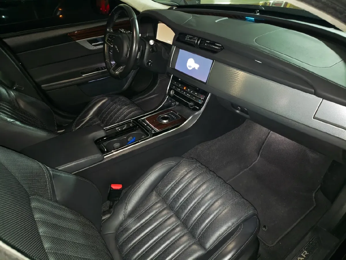 2018 GMC SIERRA 5.3L 360HP V8 8AT,autocango,china used car exporter,china ev exporter,chinese used car exporter,chinese used ev exporter