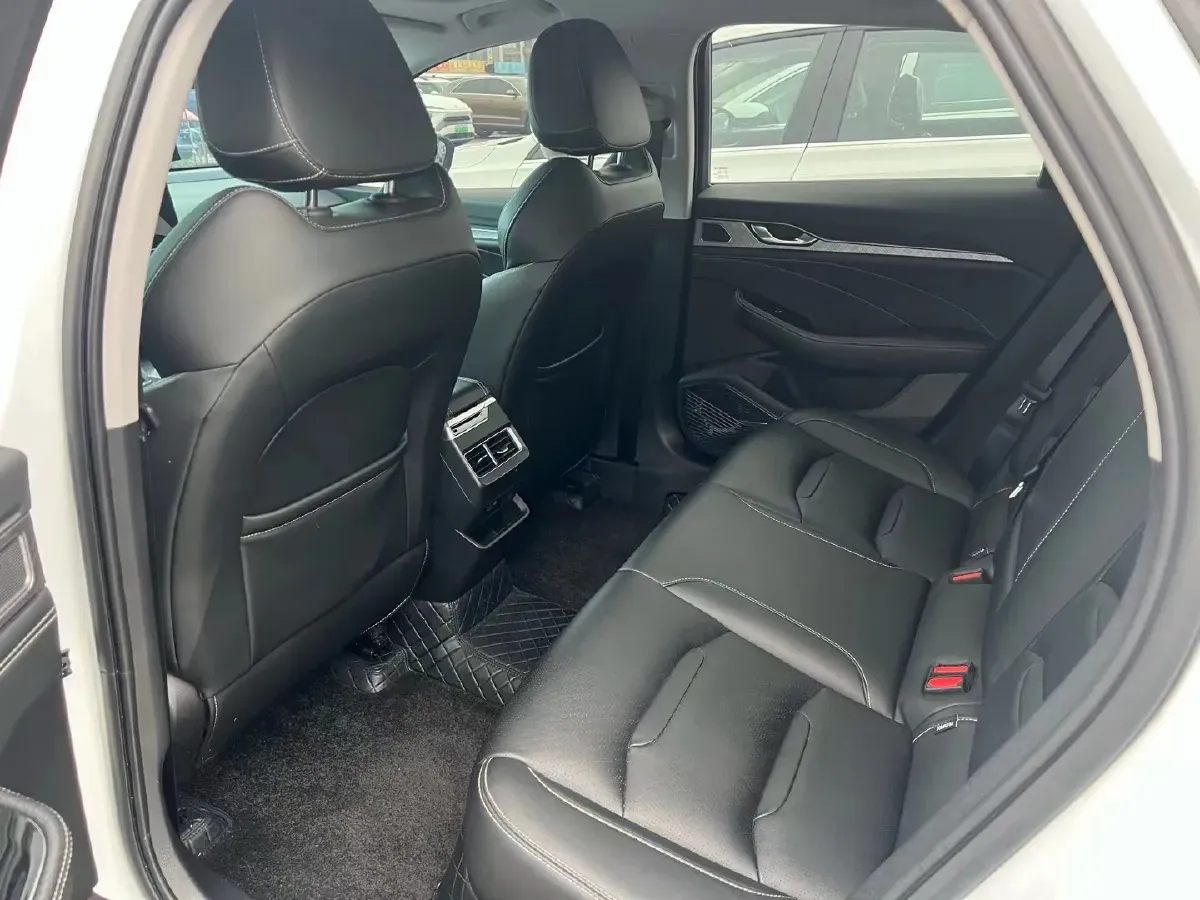 2021 Geely Preface 2.0T 190HP L4 7DCT,autocango,china used car exporter,china ev exporter,chinese used car exporter,chinese used ev exporter