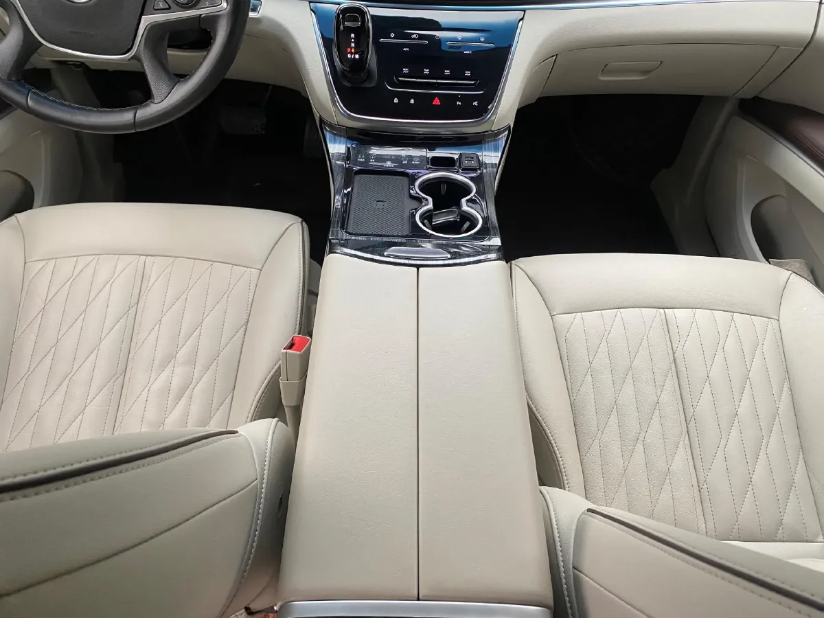 2021 Buick GL8 2.0T 237HP L4 9AT,autocango,china used car exporter,china ev exporter,chinese used car exporter,chinese used ev exporter
