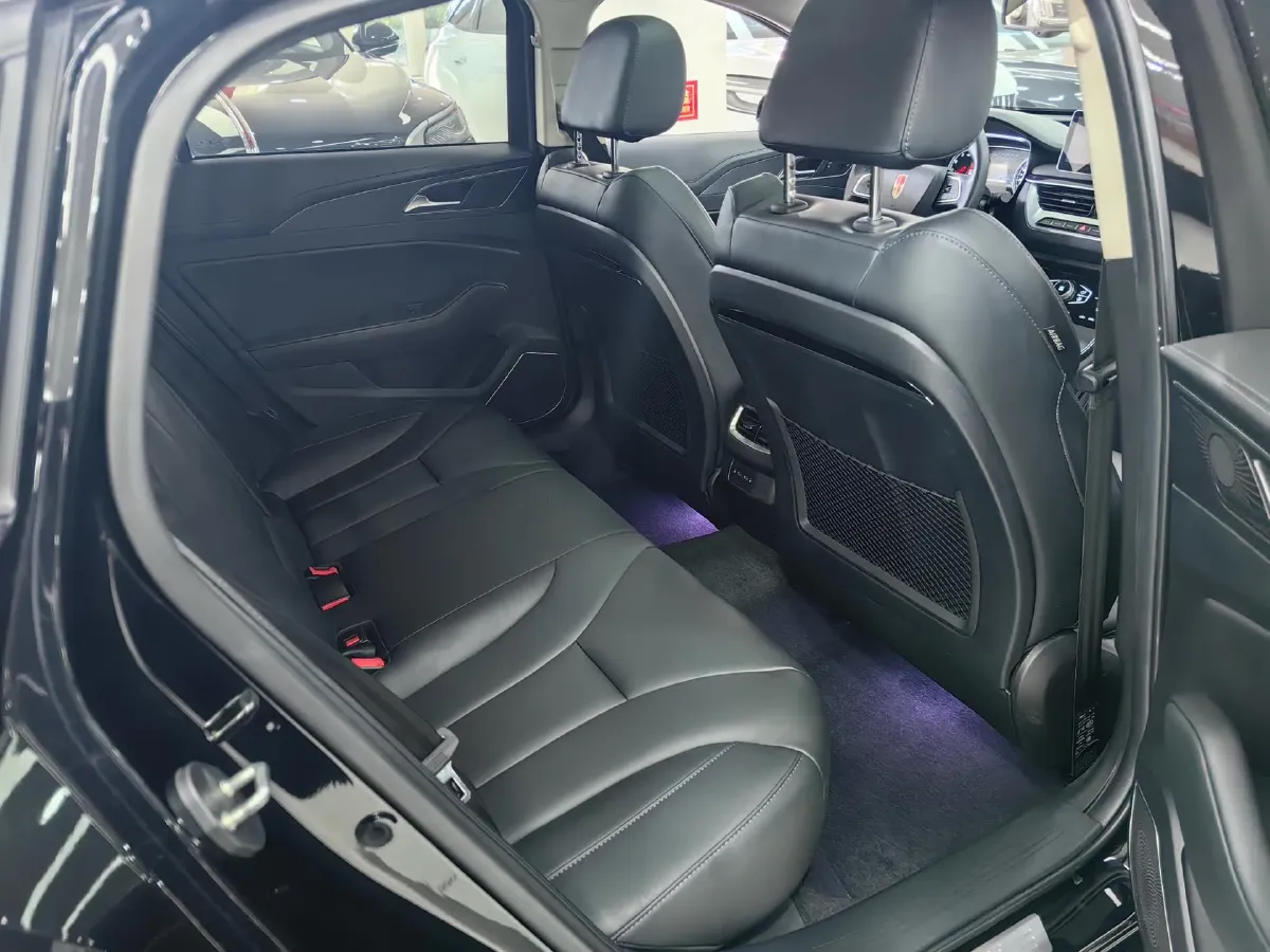 2020 HongQi H5 1.8T 197HP L4 6AT,autocango,china used car exporter,china ev exporter,chinese used car exporter,chinese used ev exporter