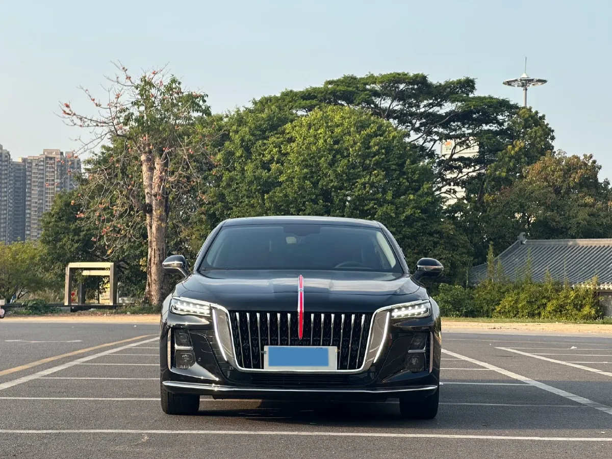 2025 HongQi H5 1.5T 169HP L4 7DCT,autocango,china used car exporter,china ev exporter,chinese used car exporter,chinese used ev exporter