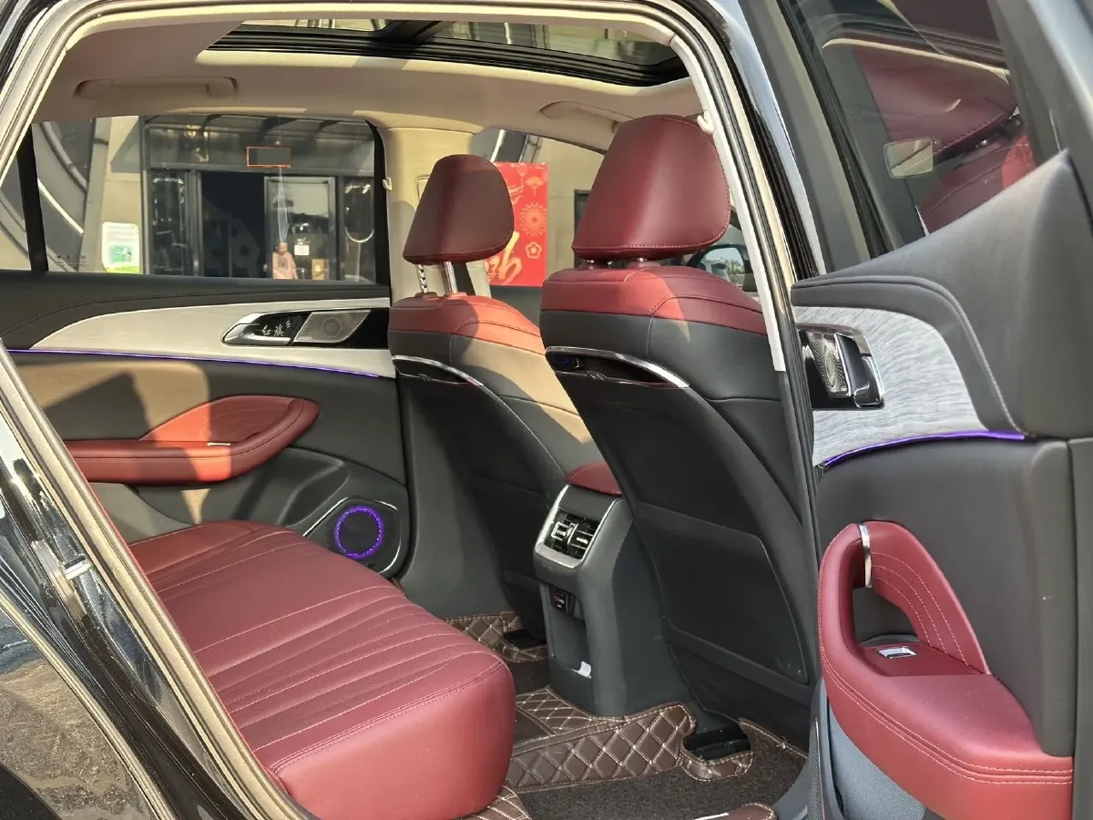 2025 HongQi H5 1.5T 169HP L4 7DCT,autocango,china used car exporter,china ev exporter,chinese used car exporter,chinese used ev exporter