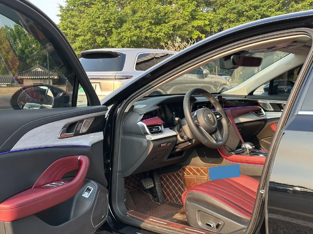 2025 HongQi H5 1.5T 169HP L4 7DCT,autocango,china used car exporter,china ev exporter,chinese used car exporter,chinese used ev exporter